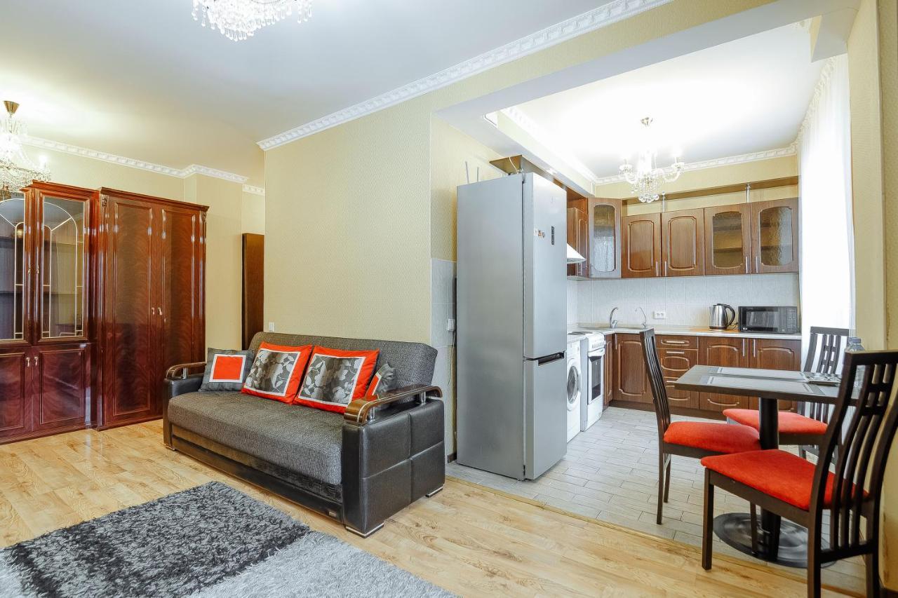 Two Bedroom Apartment On Syganak Street 64-1 Astana Eksteriør billede